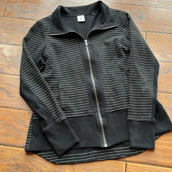 COPY - Cabi Sprint Track Jacket - Size Large. Style 3378 - Picture 2 of 14